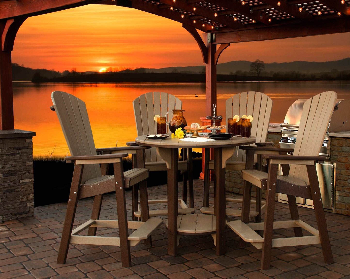 Great Bay Round Bar Table