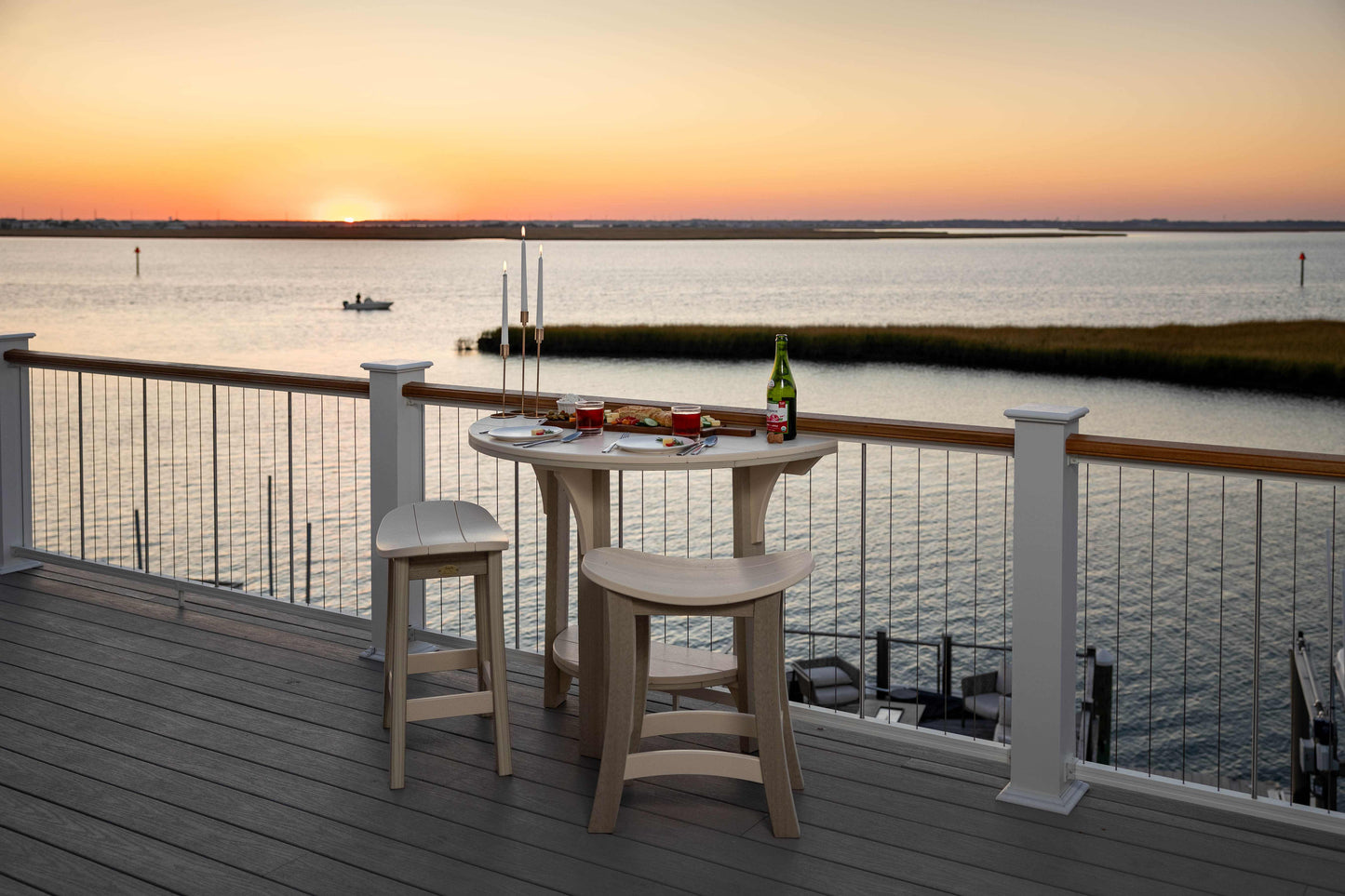 Great Bay 46" 12 Round Table