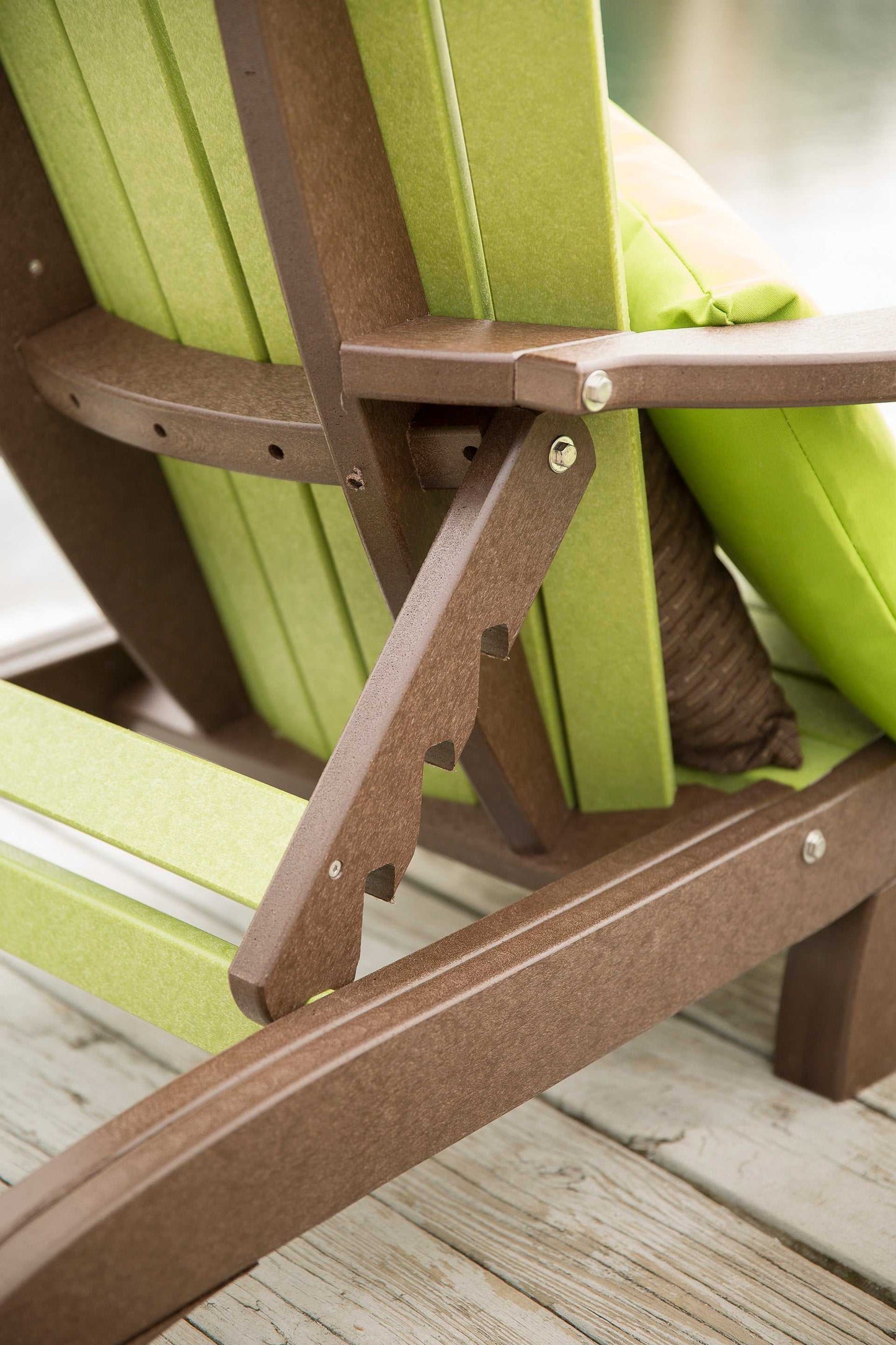 SeaAira Lounge Chair