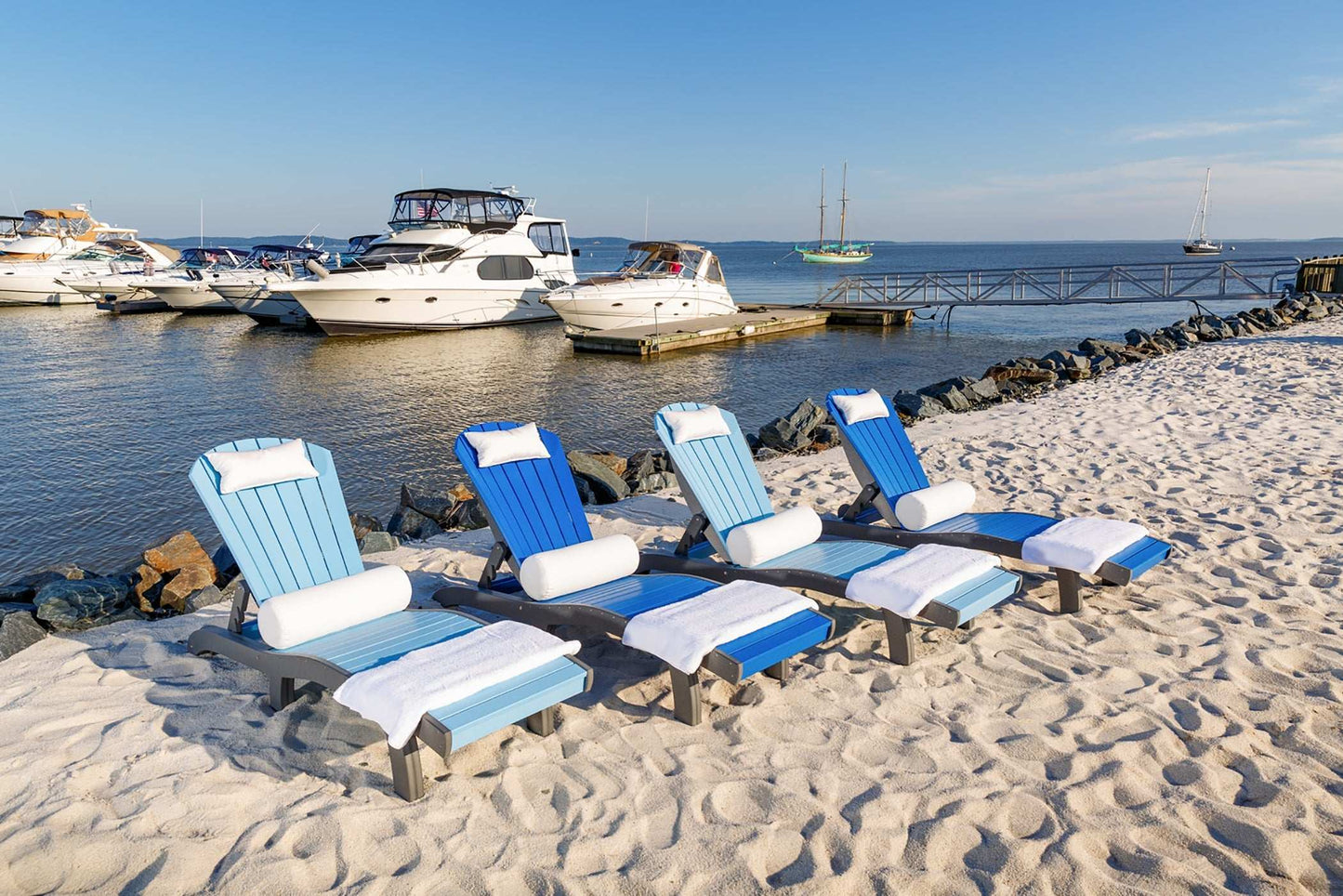 SeaAira Lounge Chair