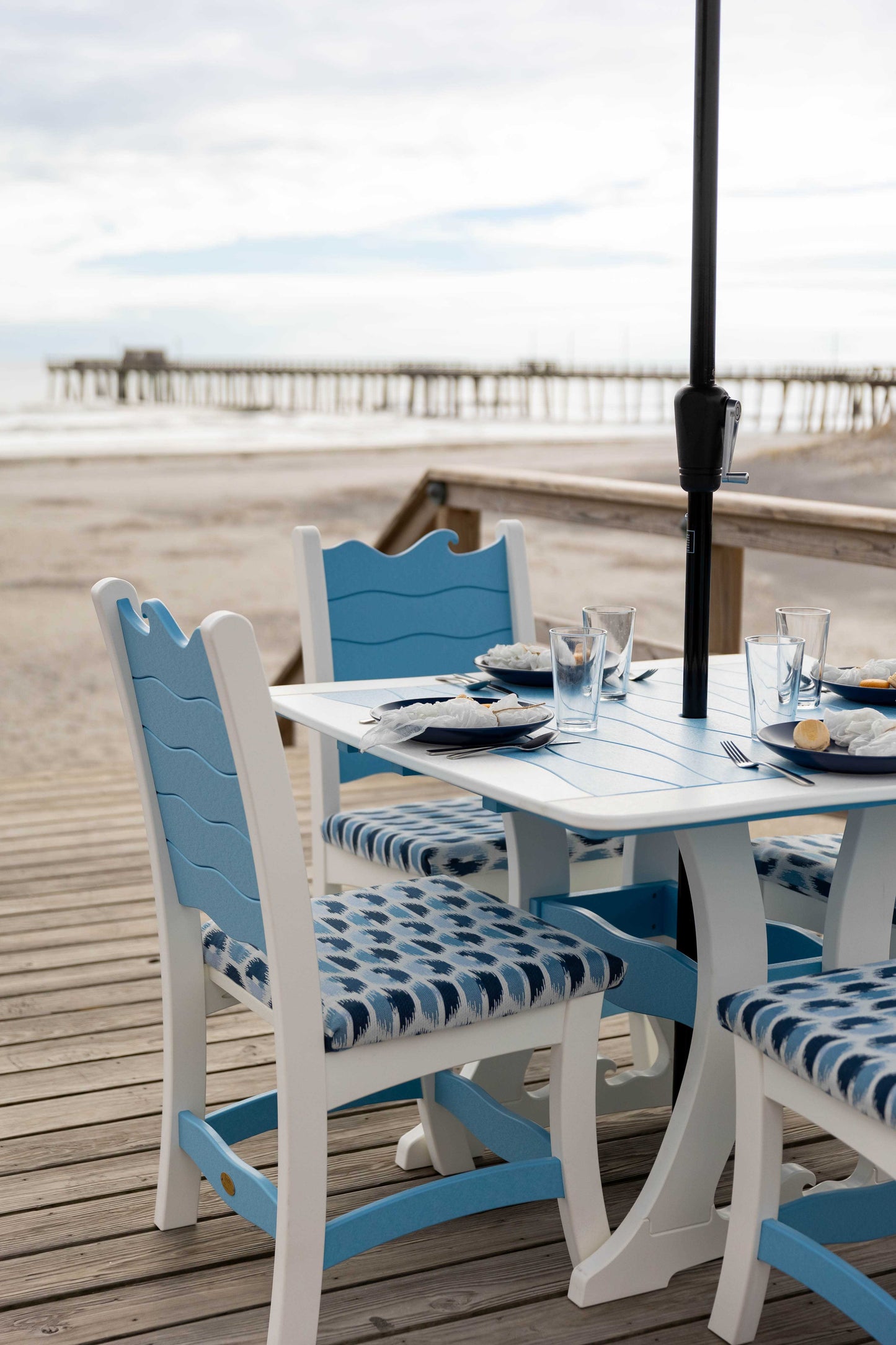 Wave Dining Table